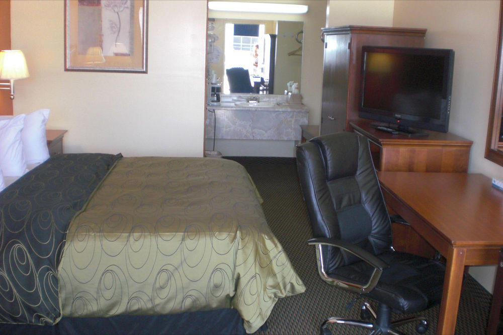 Budget Host Inn - Baxley الغرفة الصورة